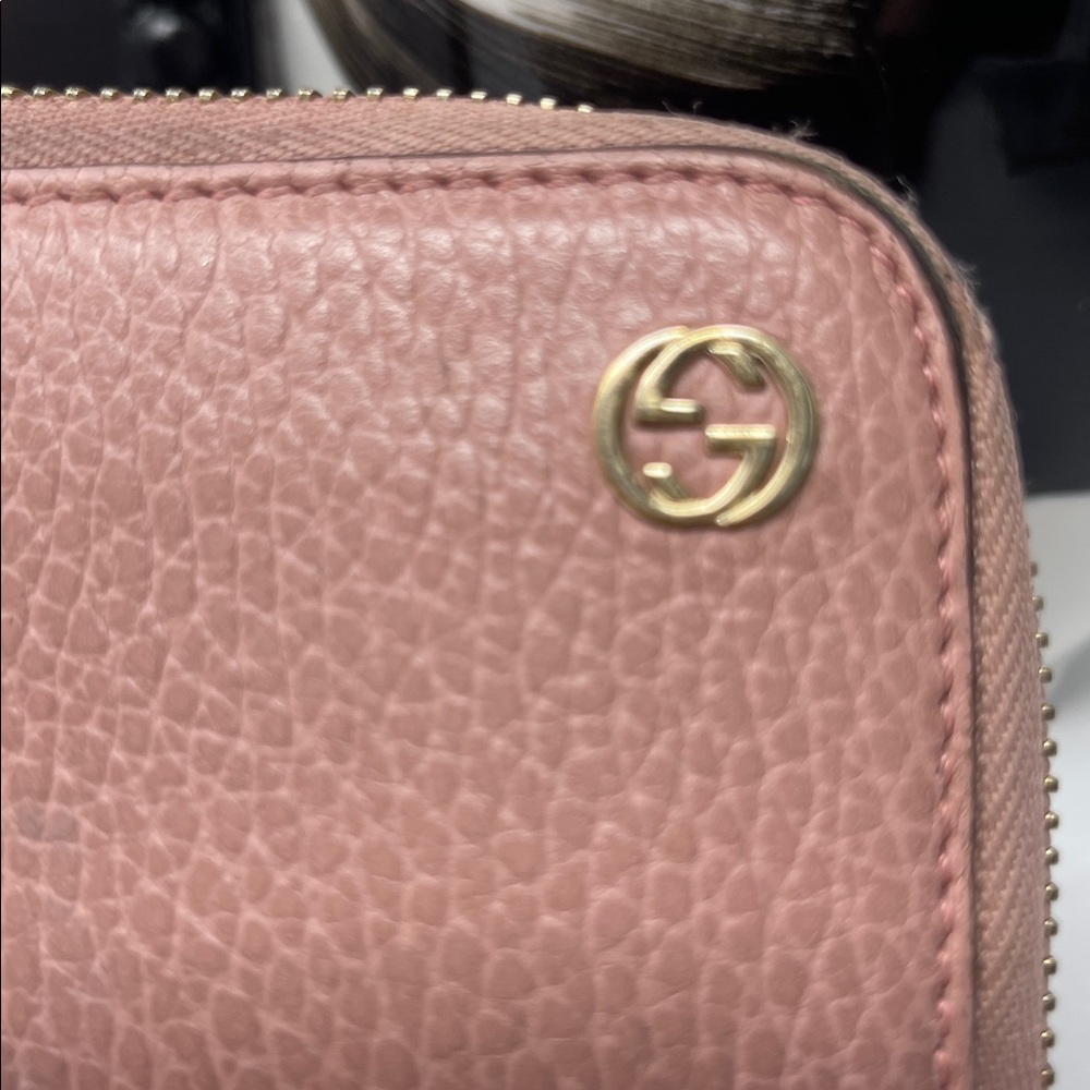 Gucci Pink Leather zipper Wallet - Picture 3 of 12